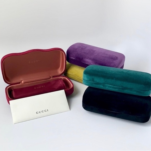 GUCCI sunglasses in narrow cat eye metal GG0522S - Picture 5 of 7